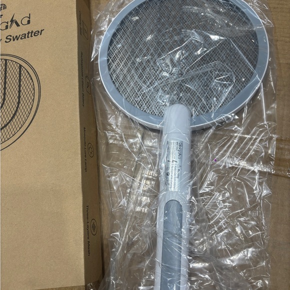Electric Mosquito Swatter Racket - Silver - Picture 2 of 2